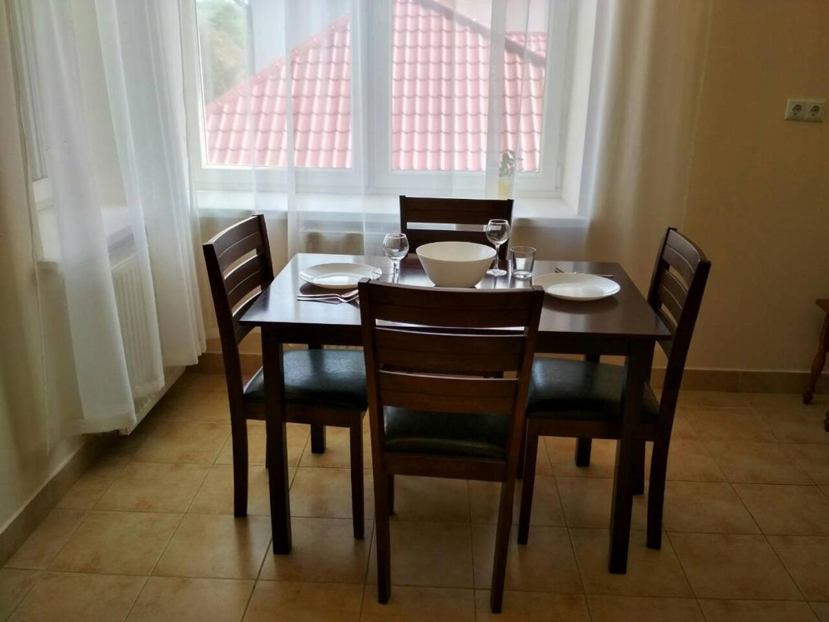 Apartments Domovik Просторная Квартира С Видом На Горы Mukacheve Bagian luar foto